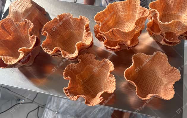 waffle bowl forming machine
