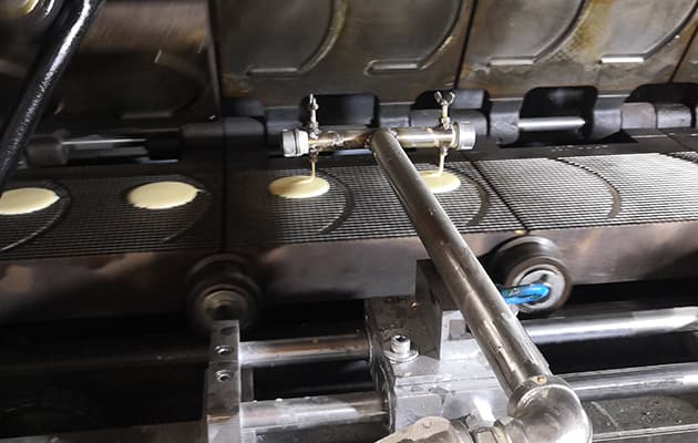 automatic cone baking machine